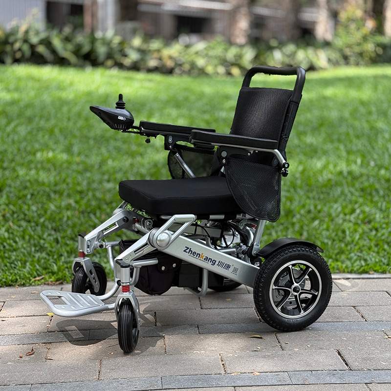 深圳圳康电动轮椅 ZK7352 (1)